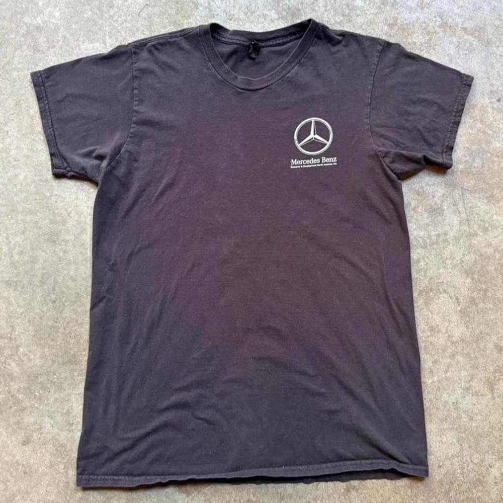 Vintage Mercedes-Benz black tshirt Women's size medium